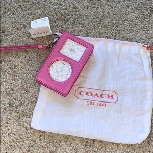 IPod coach case